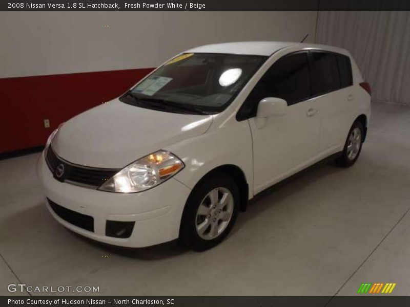 Fresh Powder White / Beige 2008 Nissan Versa 1.8 SL Hatchback