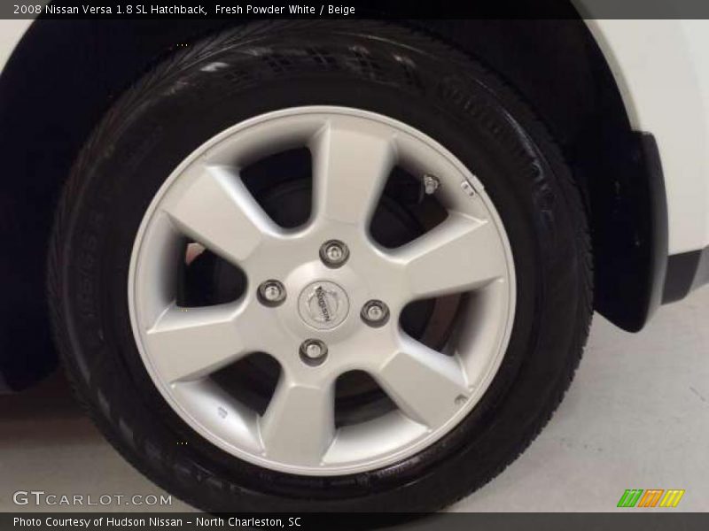 Fresh Powder White / Beige 2008 Nissan Versa 1.8 SL Hatchback