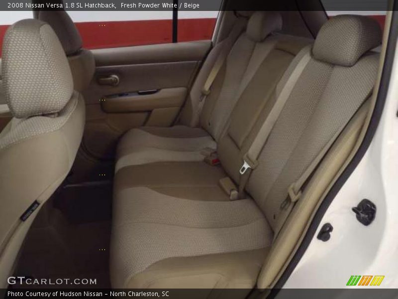Fresh Powder White / Beige 2008 Nissan Versa 1.8 SL Hatchback
