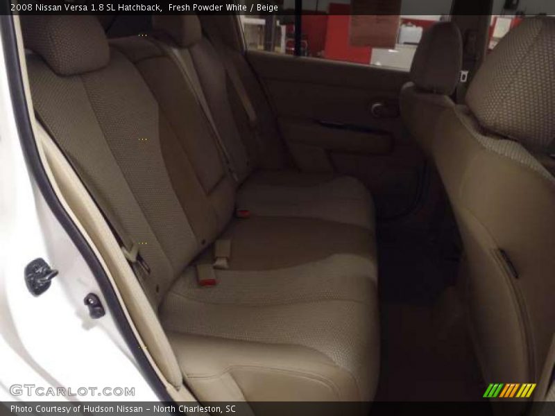 Fresh Powder White / Beige 2008 Nissan Versa 1.8 SL Hatchback
