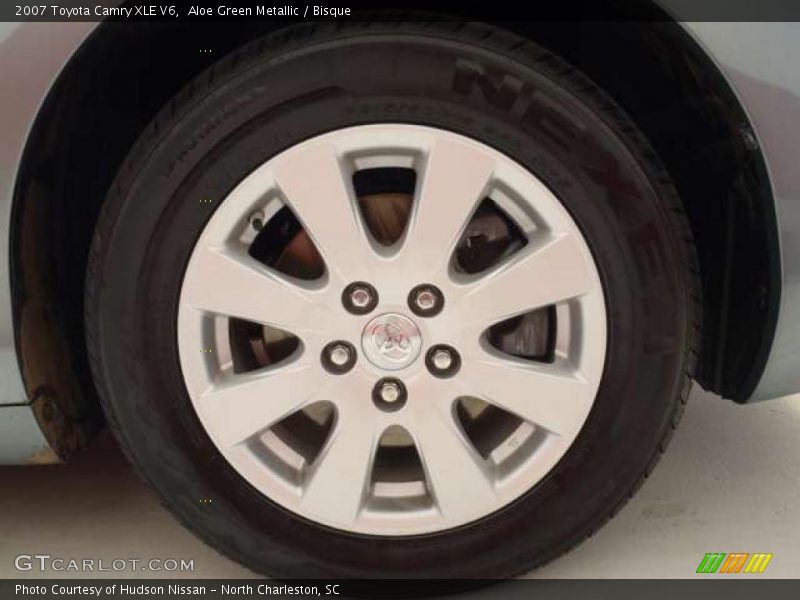 Aloe Green Metallic / Bisque 2007 Toyota Camry XLE V6