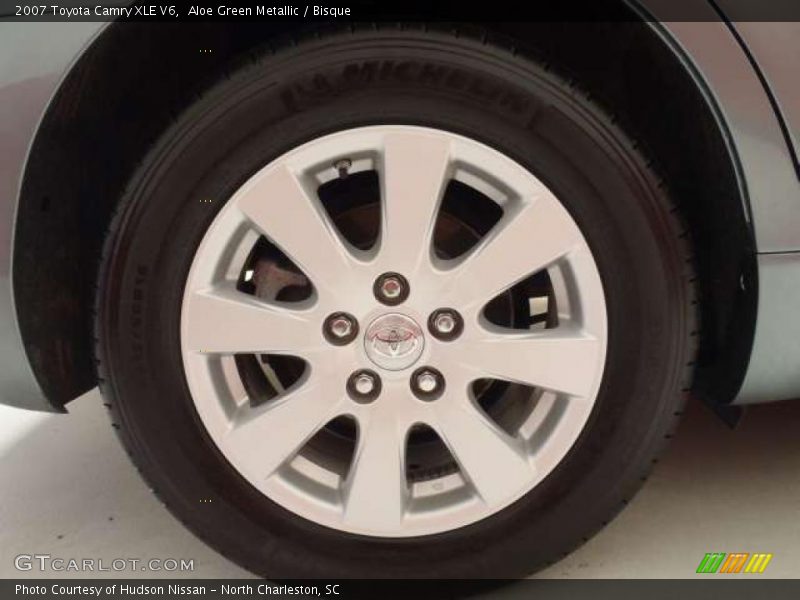 Aloe Green Metallic / Bisque 2007 Toyota Camry XLE V6