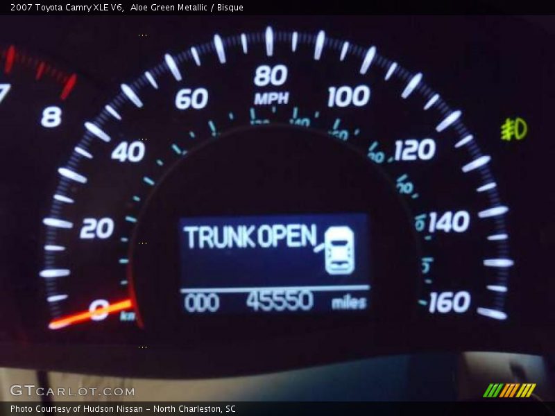 Aloe Green Metallic / Bisque 2007 Toyota Camry XLE V6