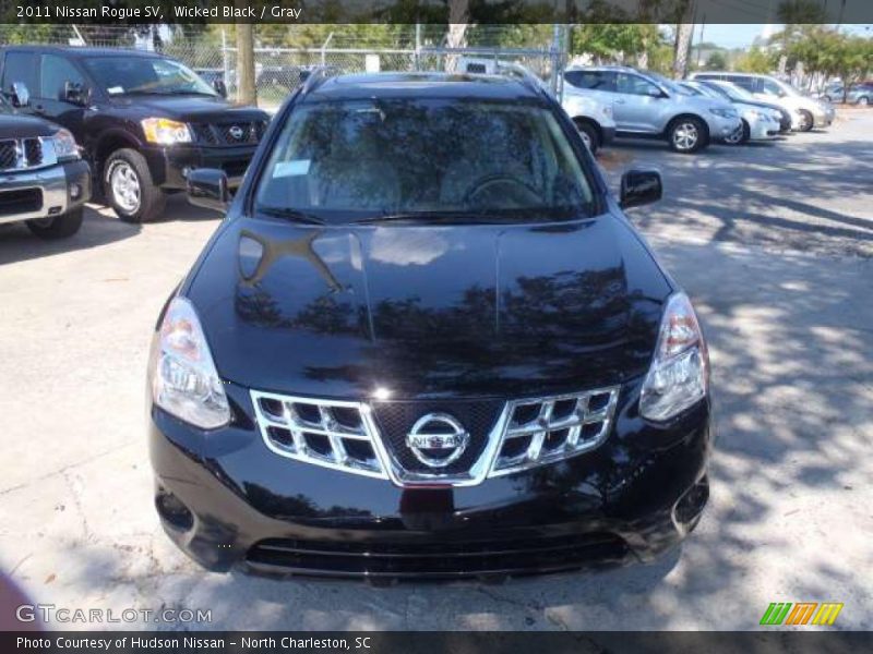 Wicked Black / Gray 2011 Nissan Rogue SV