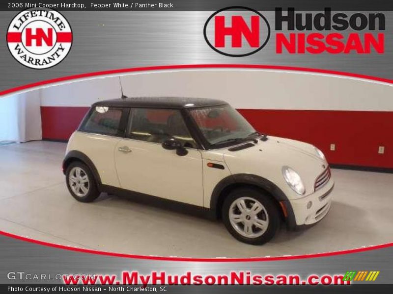 Pepper White / Panther Black 2006 Mini Cooper Hardtop