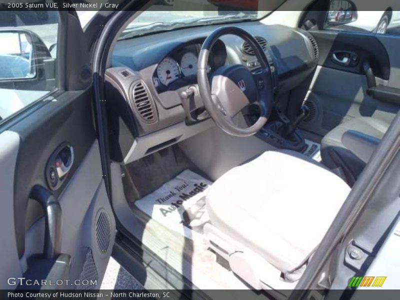 Silver Nickel / Gray 2005 Saturn VUE