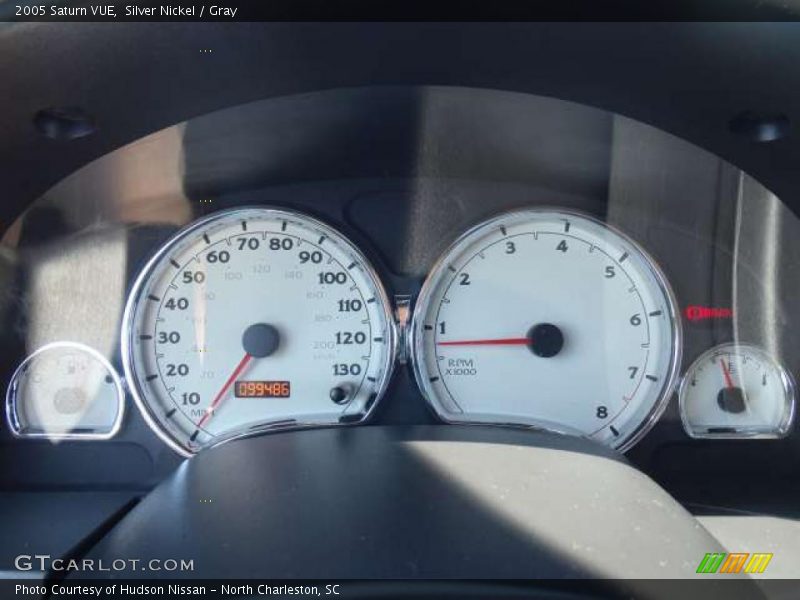 Silver Nickel / Gray 2005 Saturn VUE