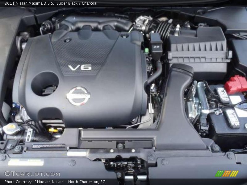 Super Black / Charcoal 2011 Nissan Maxima 3.5 S