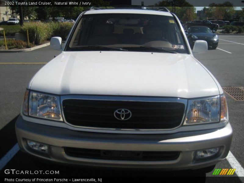 Natural White / Ivory 2002 Toyota Land Cruiser