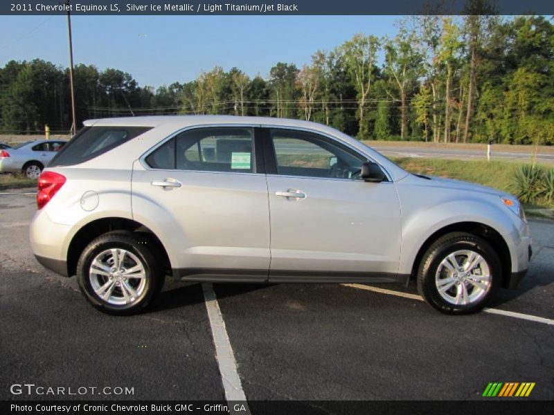 Silver Ice Metallic / Light Titanium/Jet Black 2011 Chevrolet Equinox LS