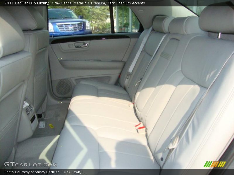 Gray Flannel Metallic / Titanium/Dark Titanium Accents 2011 Cadillac DTS Luxury
