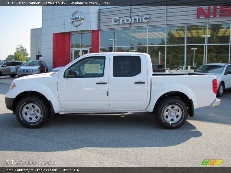 Avalanche White / Steel 2011 Nissan Frontier S Crew Cab 4x4