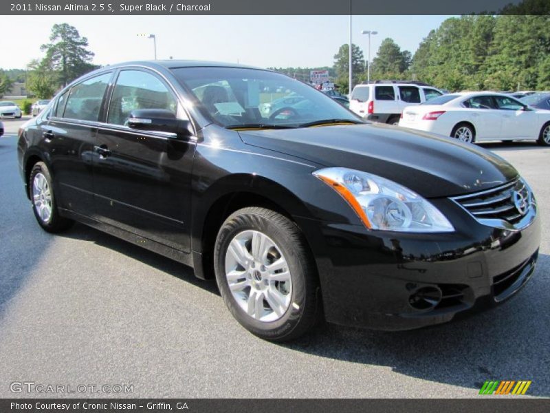 Super Black / Charcoal 2011 Nissan Altima 2.5 S