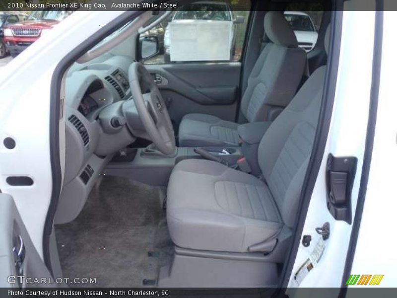 Avalanche White / Steel 2010 Nissan Frontier XE King Cab