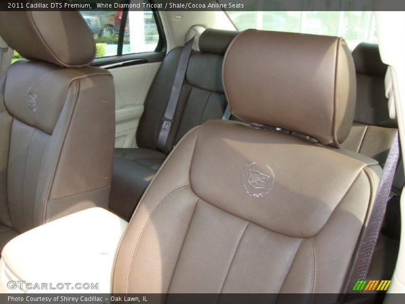 White Diamond Tricoat / Shale/Cocoa Aniline Seats 2011 Cadillac DTS Premium