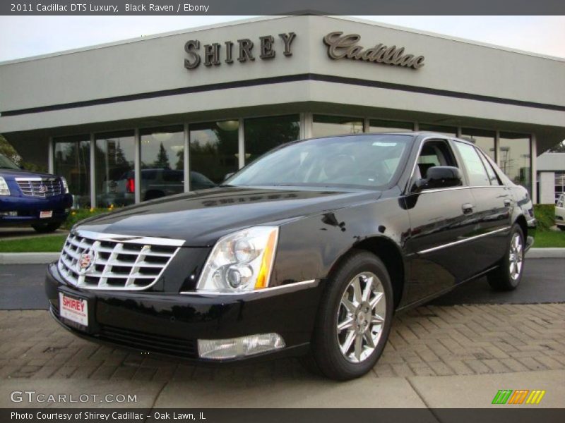 Black Raven / Ebony 2011 Cadillac DTS Luxury