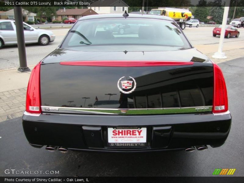 Black Raven / Ebony 2011 Cadillac DTS Luxury