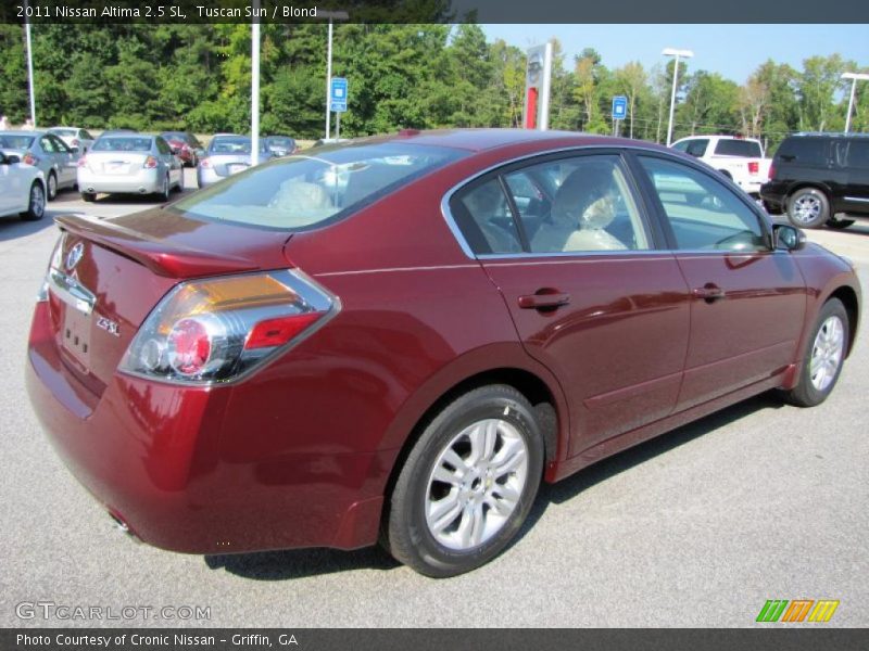 Tuscan Sun / Blond 2011 Nissan Altima 2.5 SL