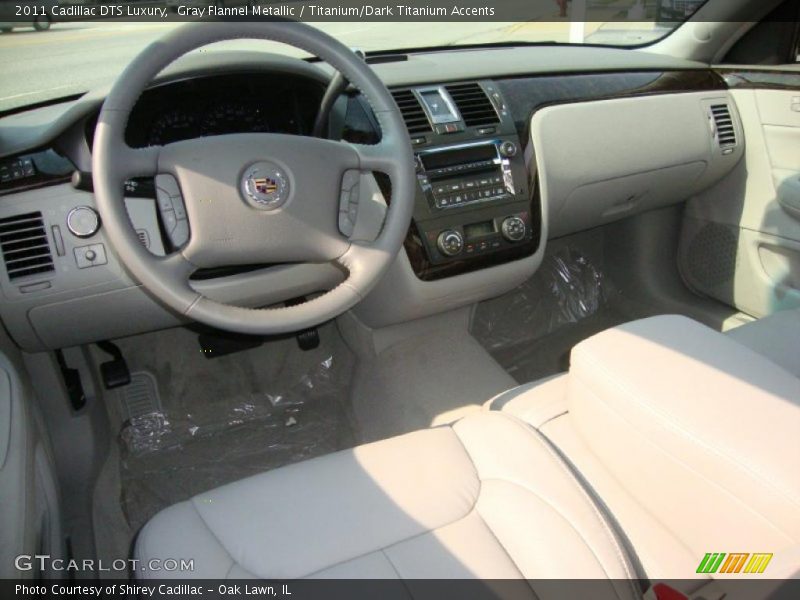 Gray Flannel Metallic / Titanium/Dark Titanium Accents 2011 Cadillac DTS Luxury
