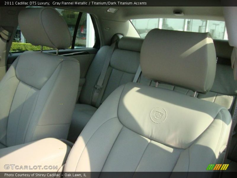 Gray Flannel Metallic / Titanium/Dark Titanium Accents 2011 Cadillac DTS Luxury