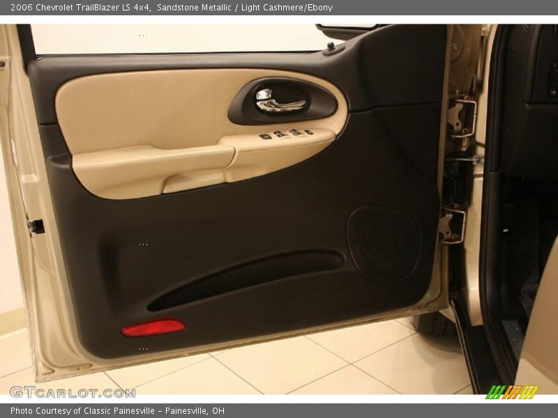 Sandstone Metallic / Light Cashmere/Ebony 2006 Chevrolet TrailBlazer LS 4x4