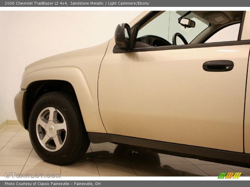 Sandstone Metallic / Light Cashmere/Ebony 2006 Chevrolet TrailBlazer LS 4x4