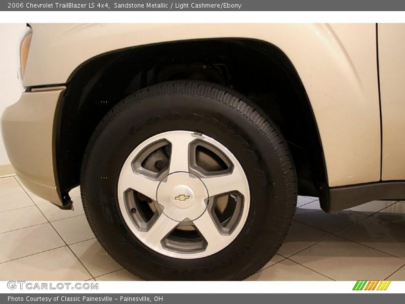 Sandstone Metallic / Light Cashmere/Ebony 2006 Chevrolet TrailBlazer LS 4x4