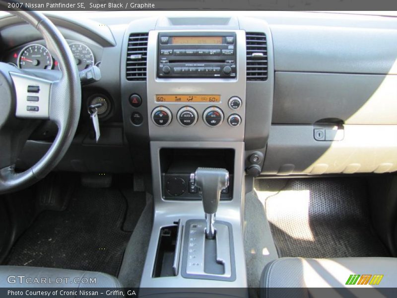 Super Black / Graphite 2007 Nissan Pathfinder SE