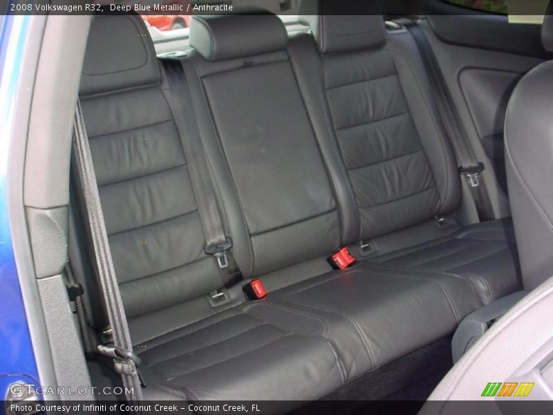 Deep Blue Metallic / Anthracite 2008 Volkswagen R32