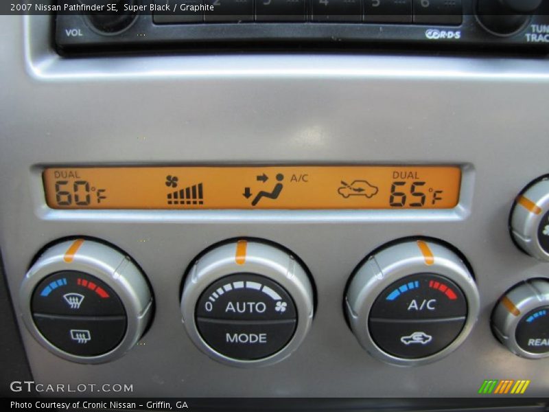 Super Black / Graphite 2007 Nissan Pathfinder SE