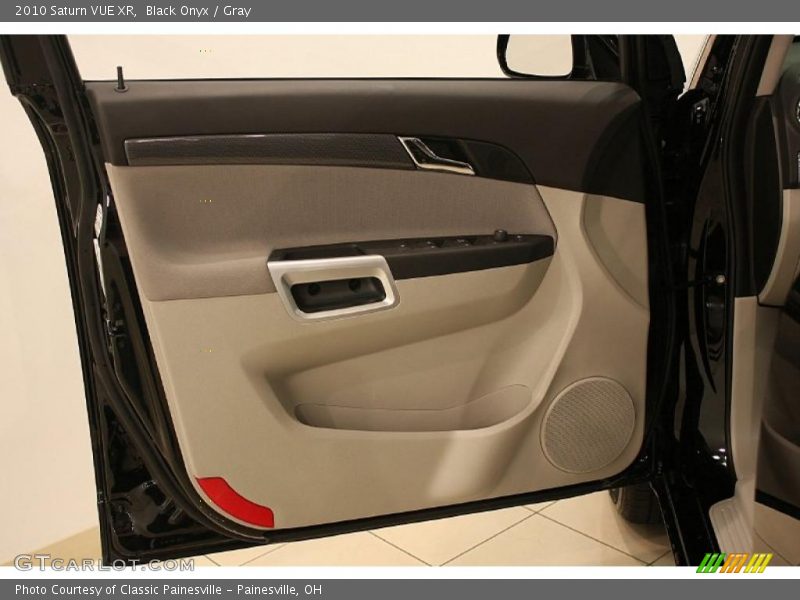 Black Onyx / Gray 2010 Saturn VUE XR
