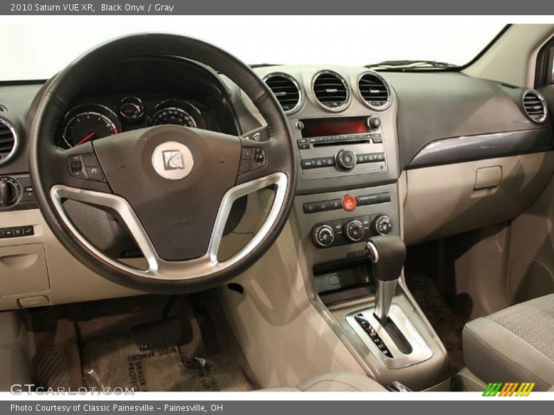 Black Onyx / Gray 2010 Saturn VUE XR