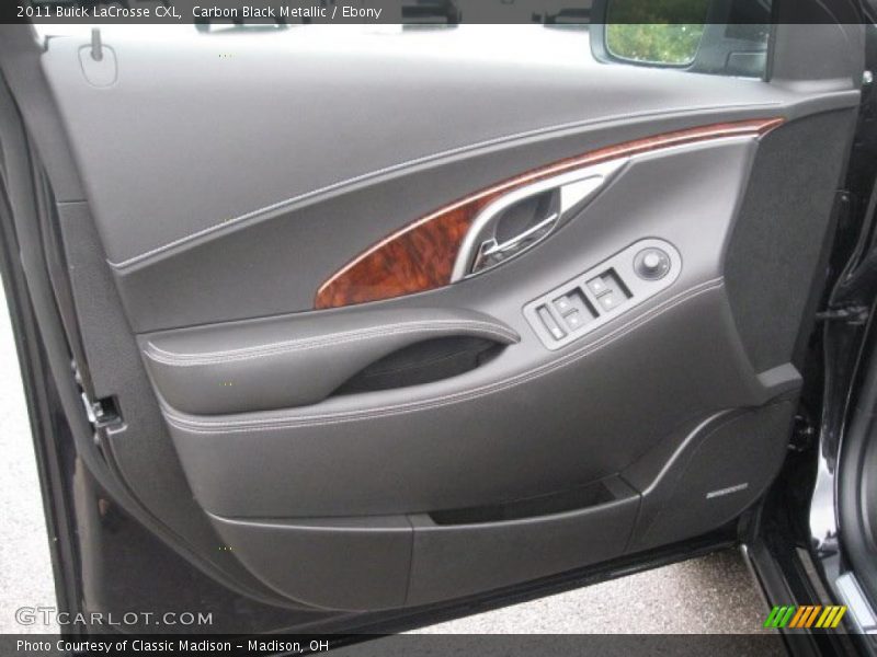 Carbon Black Metallic / Ebony 2011 Buick LaCrosse CXL