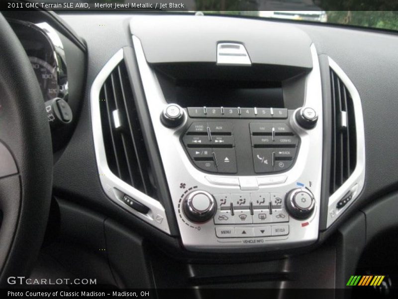 Merlot Jewel Metallic / Jet Black 2011 GMC Terrain SLE AWD