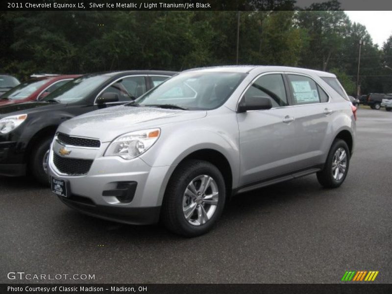 Silver Ice Metallic / Light Titanium/Jet Black 2011 Chevrolet Equinox LS