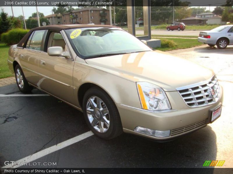 Light Cashmere Metallic / Cashmere 2006 Cadillac DTS Luxury