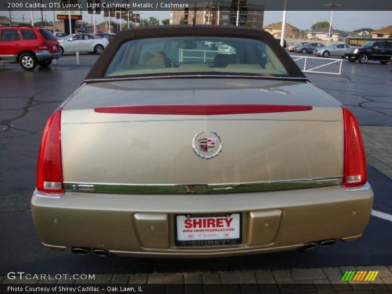 Light Cashmere Metallic / Cashmere 2006 Cadillac DTS Luxury