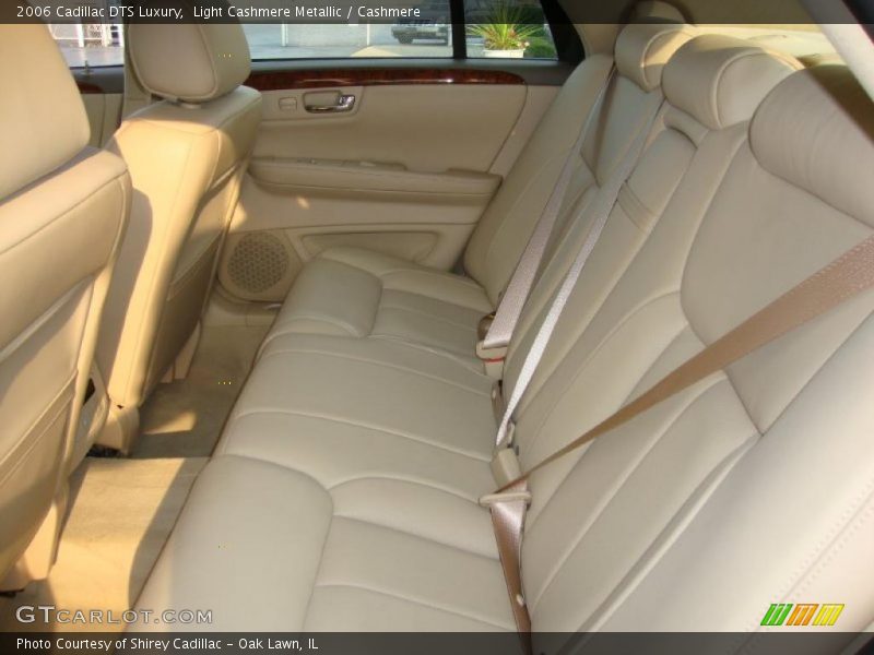 Light Cashmere Metallic / Cashmere 2006 Cadillac DTS Luxury