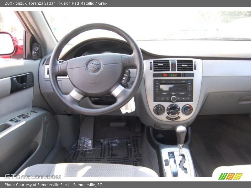 Fusion Red Metallic / Grey 2007 Suzuki Forenza Sedan