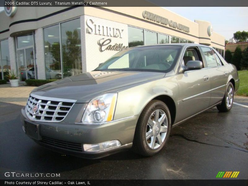 Titanium Metallic / Cashmere 2006 Cadillac DTS Luxury