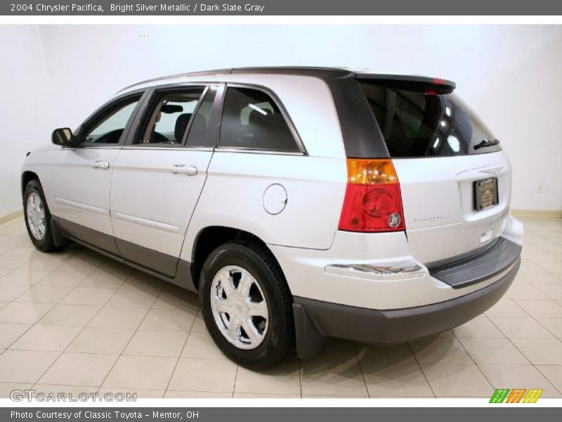 Bright Silver Metallic / Dark Slate Gray 2004 Chrysler Pacifica