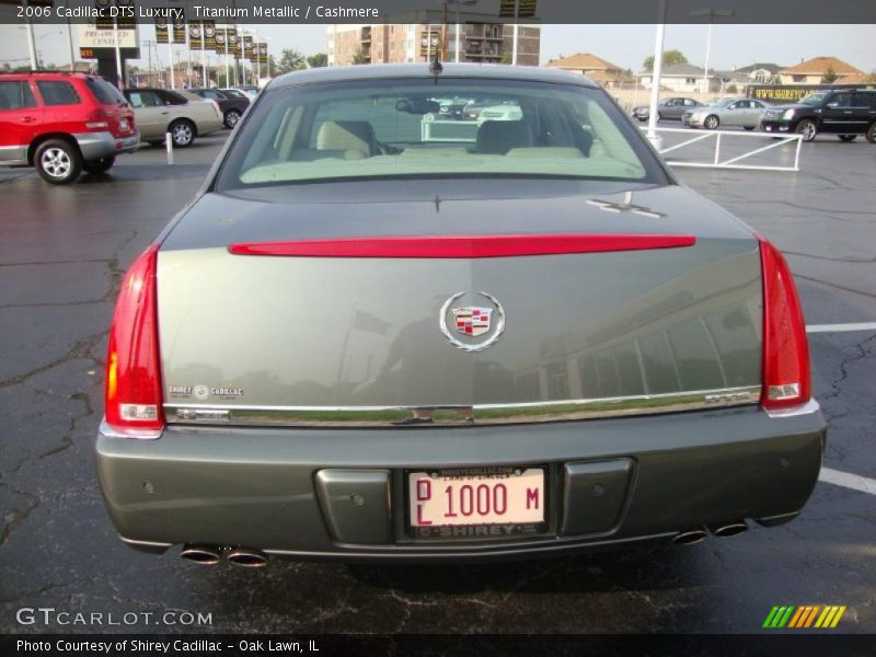 Titanium Metallic / Cashmere 2006 Cadillac DTS Luxury