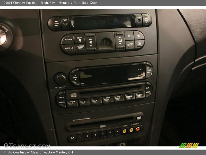 Bright Silver Metallic / Dark Slate Gray 2004 Chrysler Pacifica