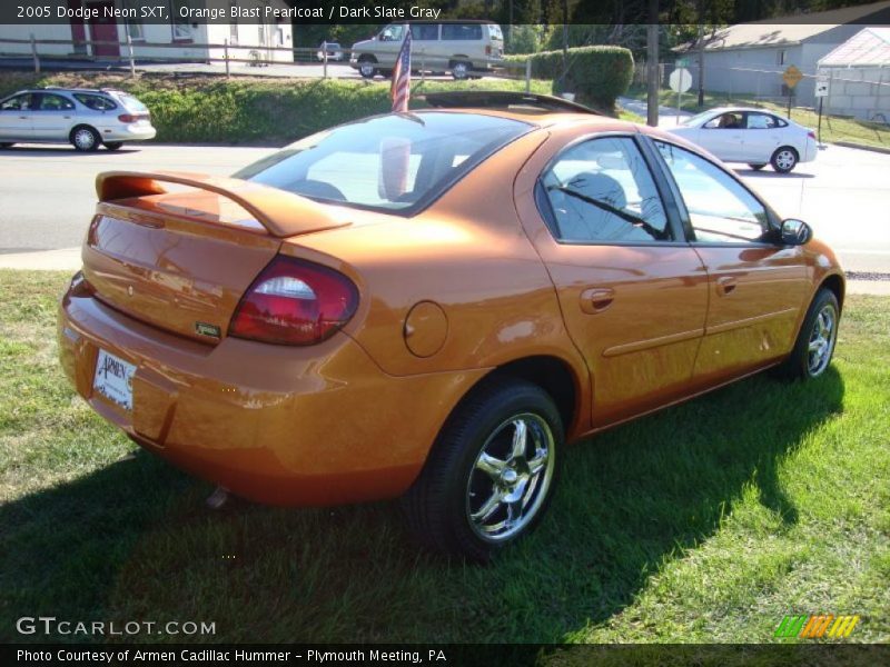 Orange Blast Pearlcoat / Dark Slate Gray 2005 Dodge Neon SXT