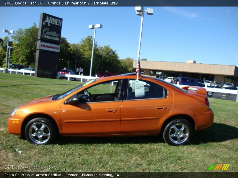 Orange Blast Pearlcoat / Dark Slate Gray 2005 Dodge Neon SXT