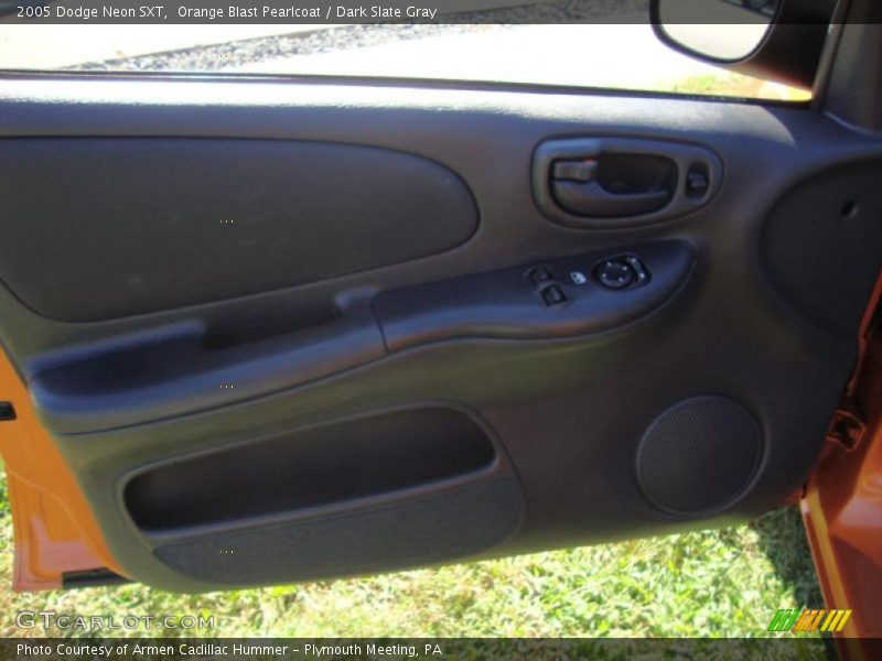 Orange Blast Pearlcoat / Dark Slate Gray 2005 Dodge Neon SXT