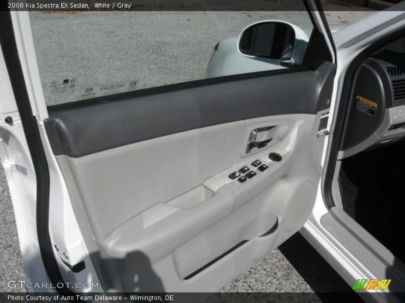 White / Gray 2008 Kia Spectra EX Sedan