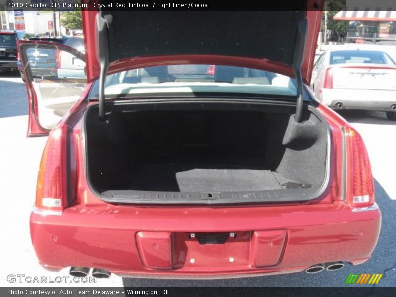 Crystal Red Tintcoat / Light Linen/Cocoa 2010 Cadillac DTS Platinum