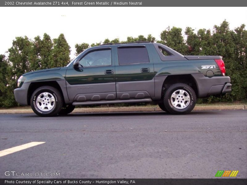 Forest Green Metallic / Medium Neutral 2002 Chevrolet Avalanche Z71 4x4
