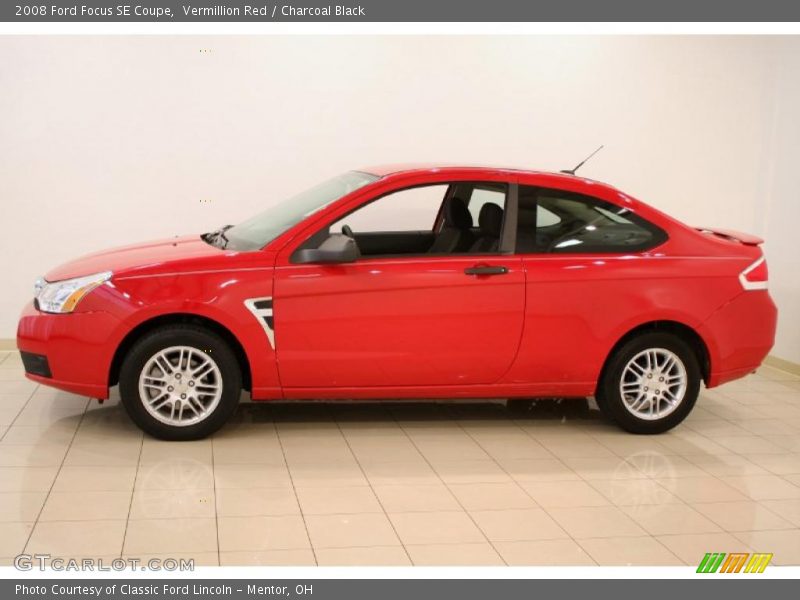Vermillion Red / Charcoal Black 2008 Ford Focus SE Coupe